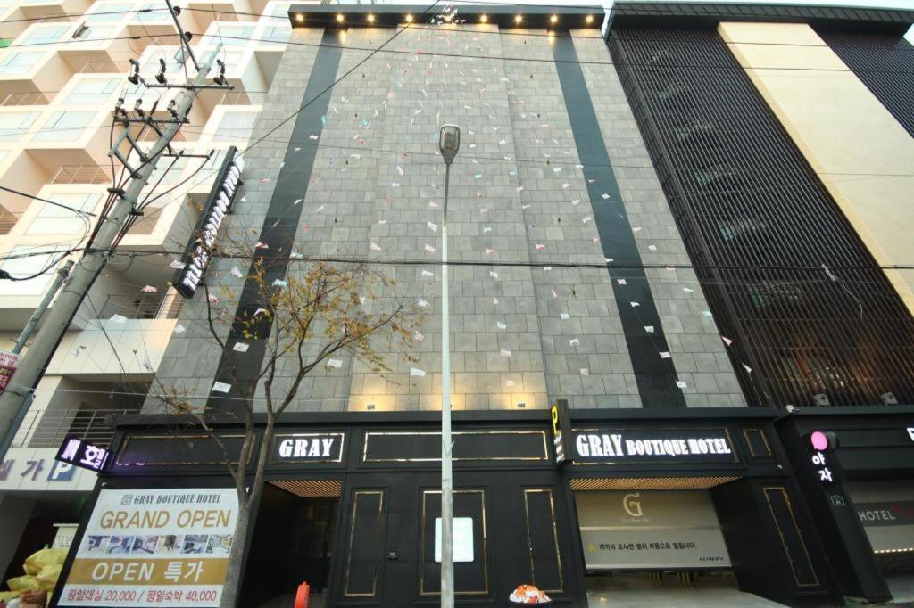 Gray Hotel Puszan Kültér fotó