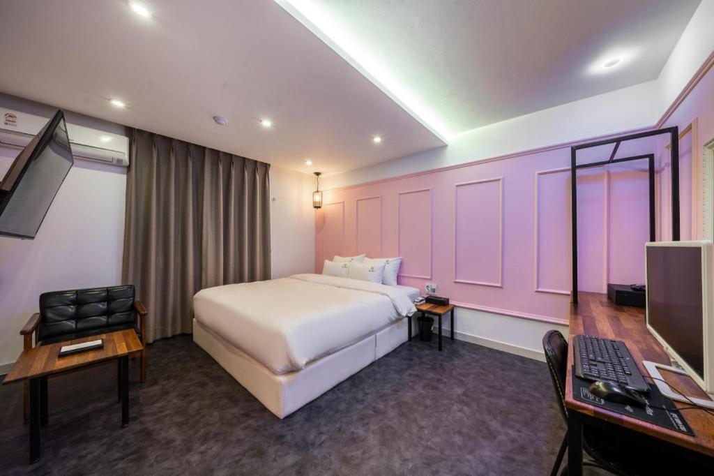 Gray Hotel Puszan Kültér fotó