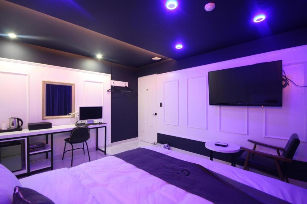 Gray Hotel Puszan Kültér fotó